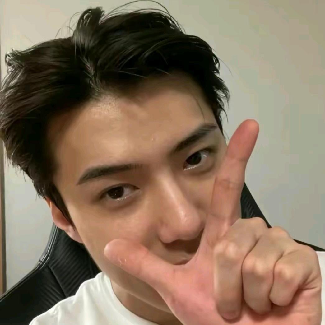 𝑴𝒓.𝒚𝒊𝒏❥