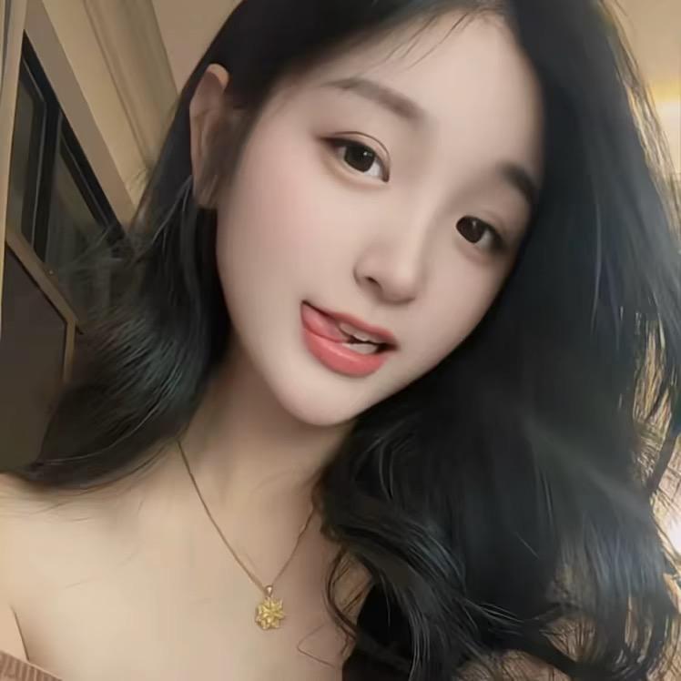 🍊小胖妞（爱笑女孩）