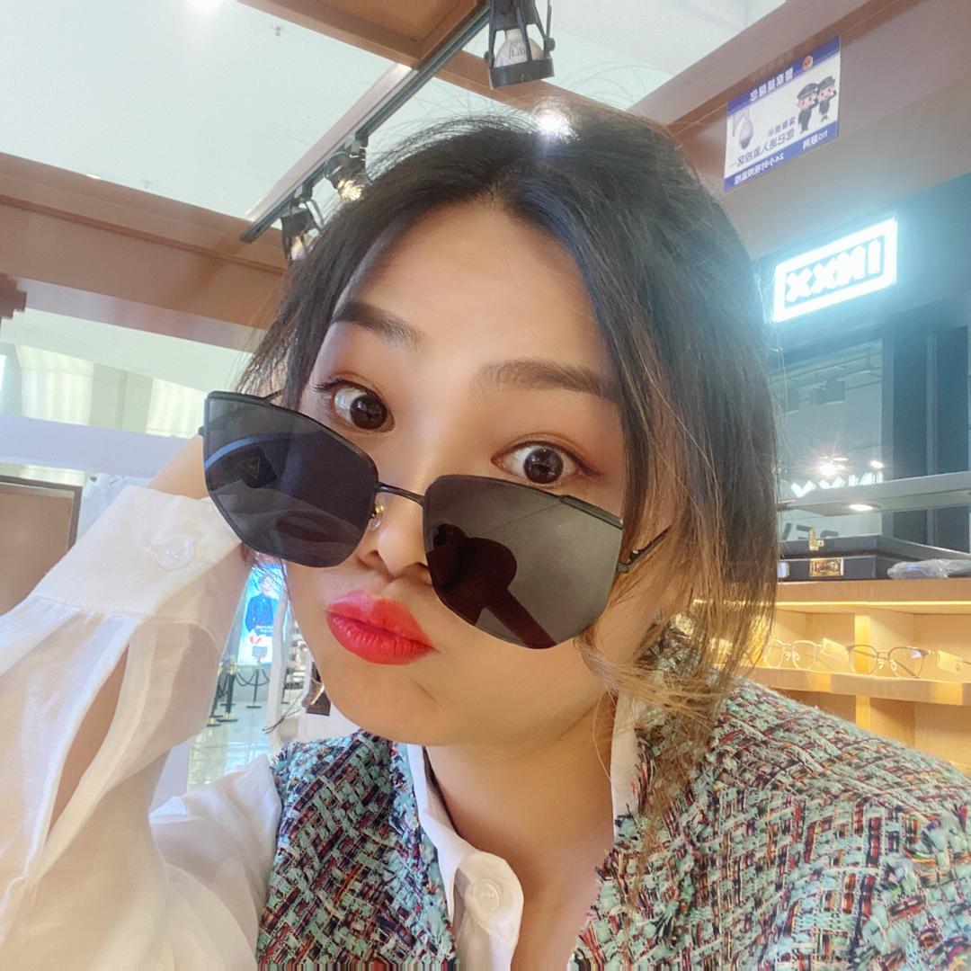 辣辣家女装臻品自制