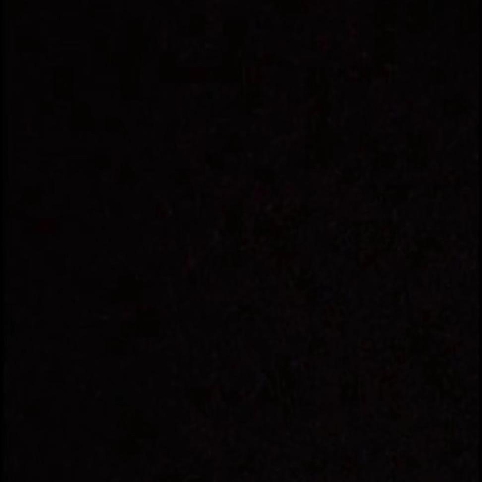 煊.