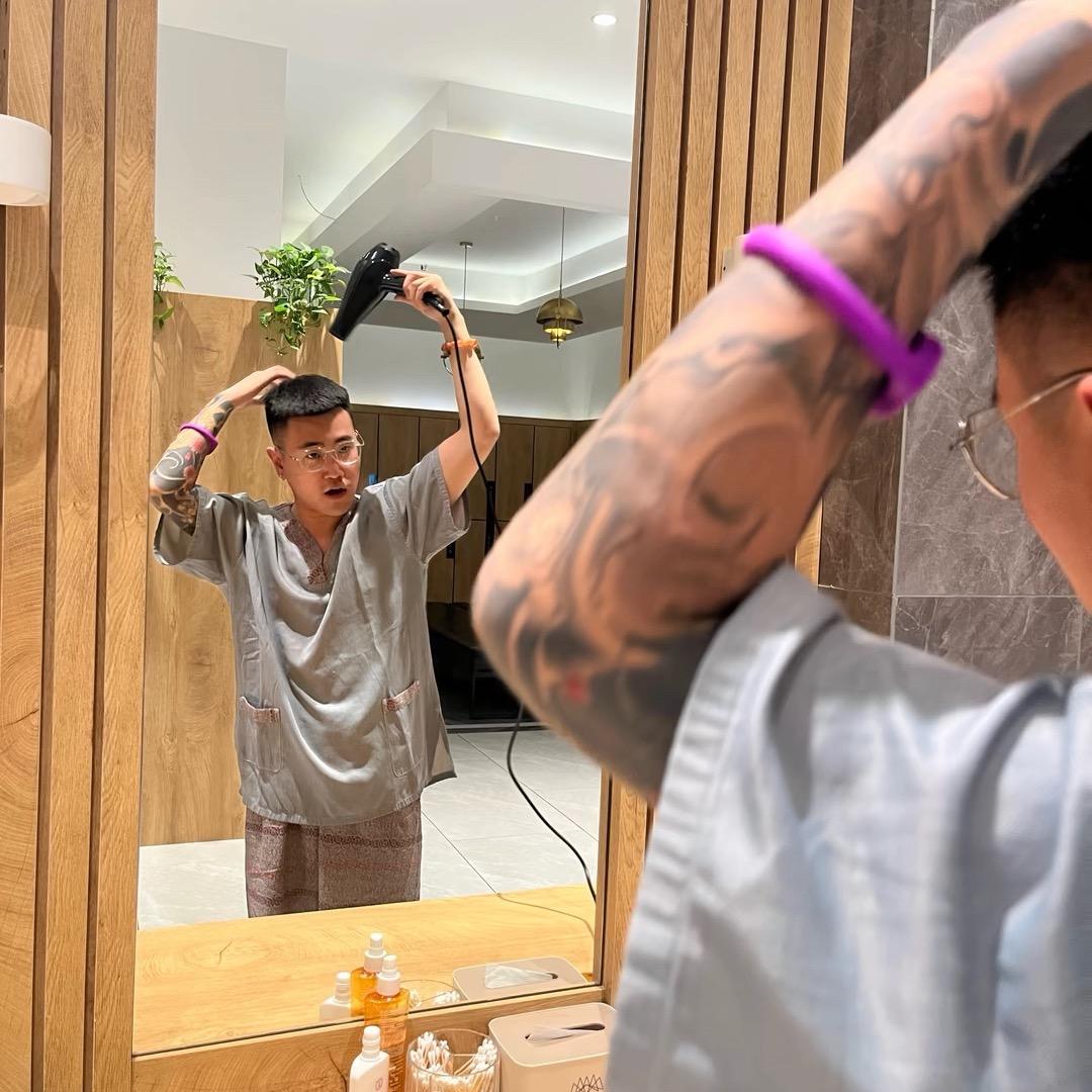 陈小佳  定制战歌