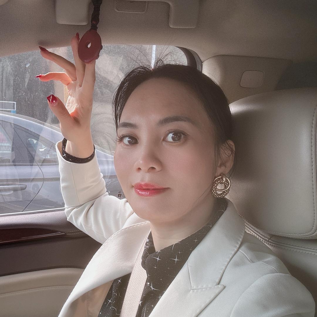 小英姐