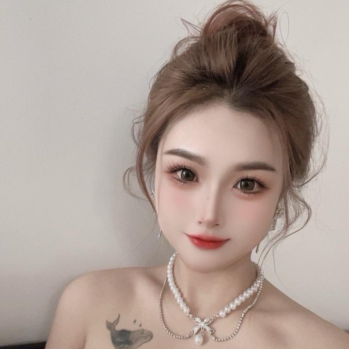 莹莹
