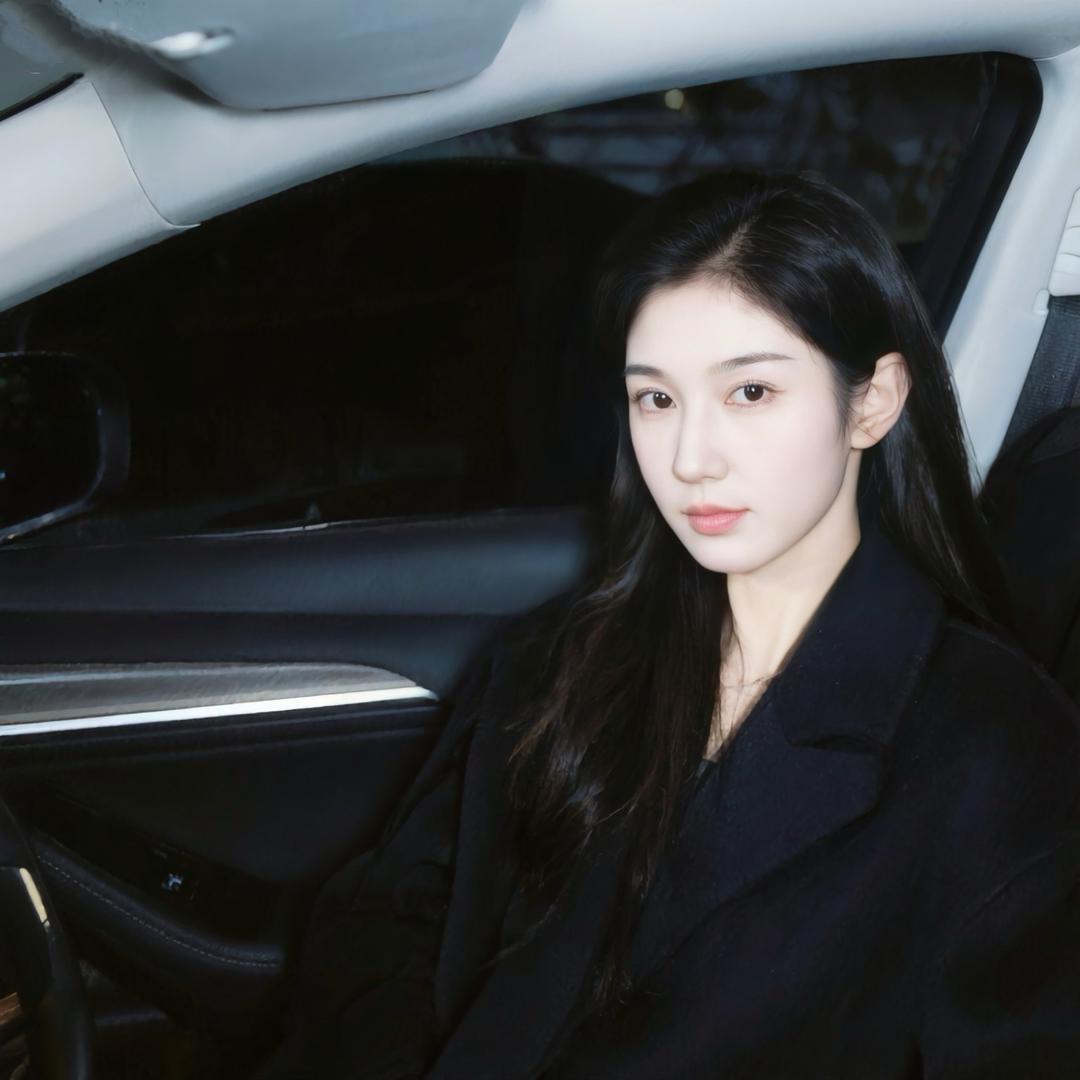 小包是个化妆师