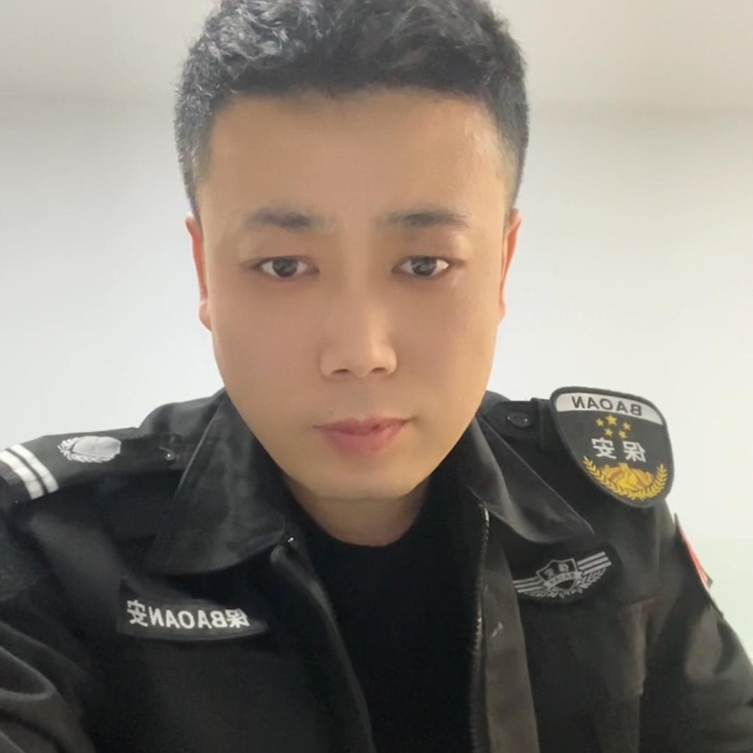 潘队长