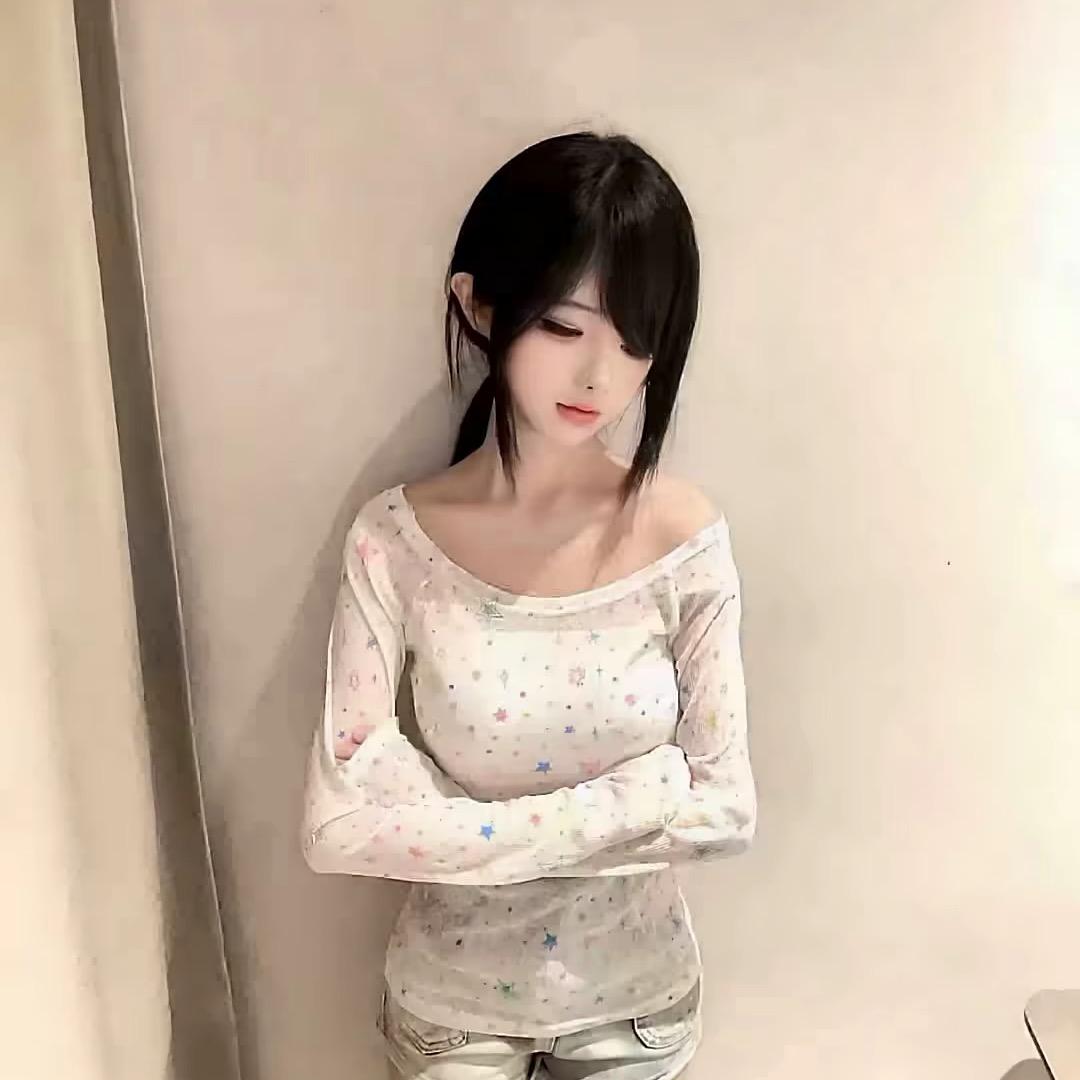Y^