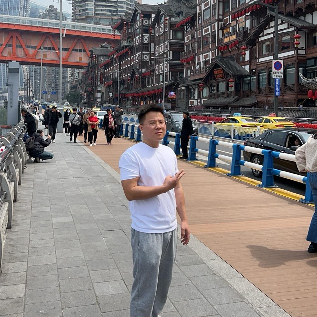 李二哥在重庆（00后接管中）