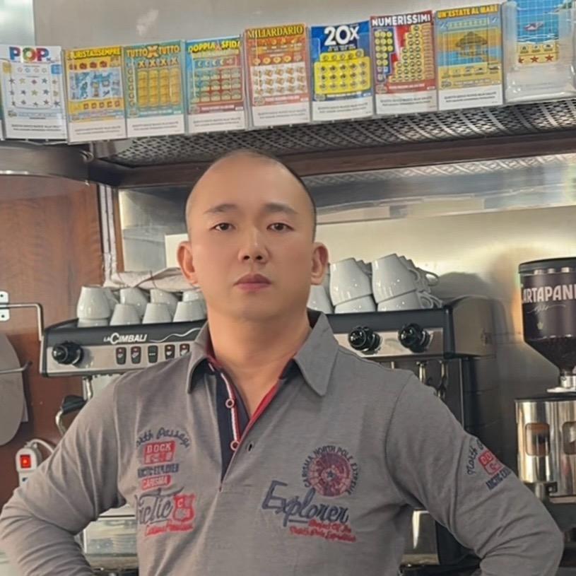 大雷哥泊意国🇮🇹搬砖