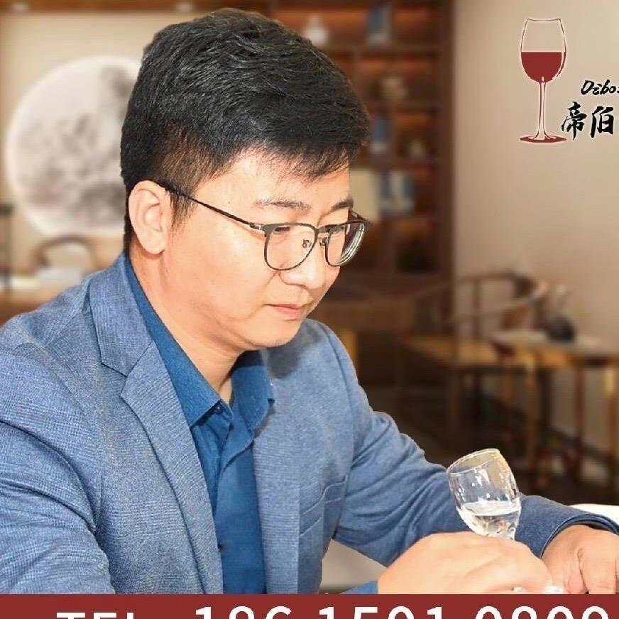 酿酒师梁进忠