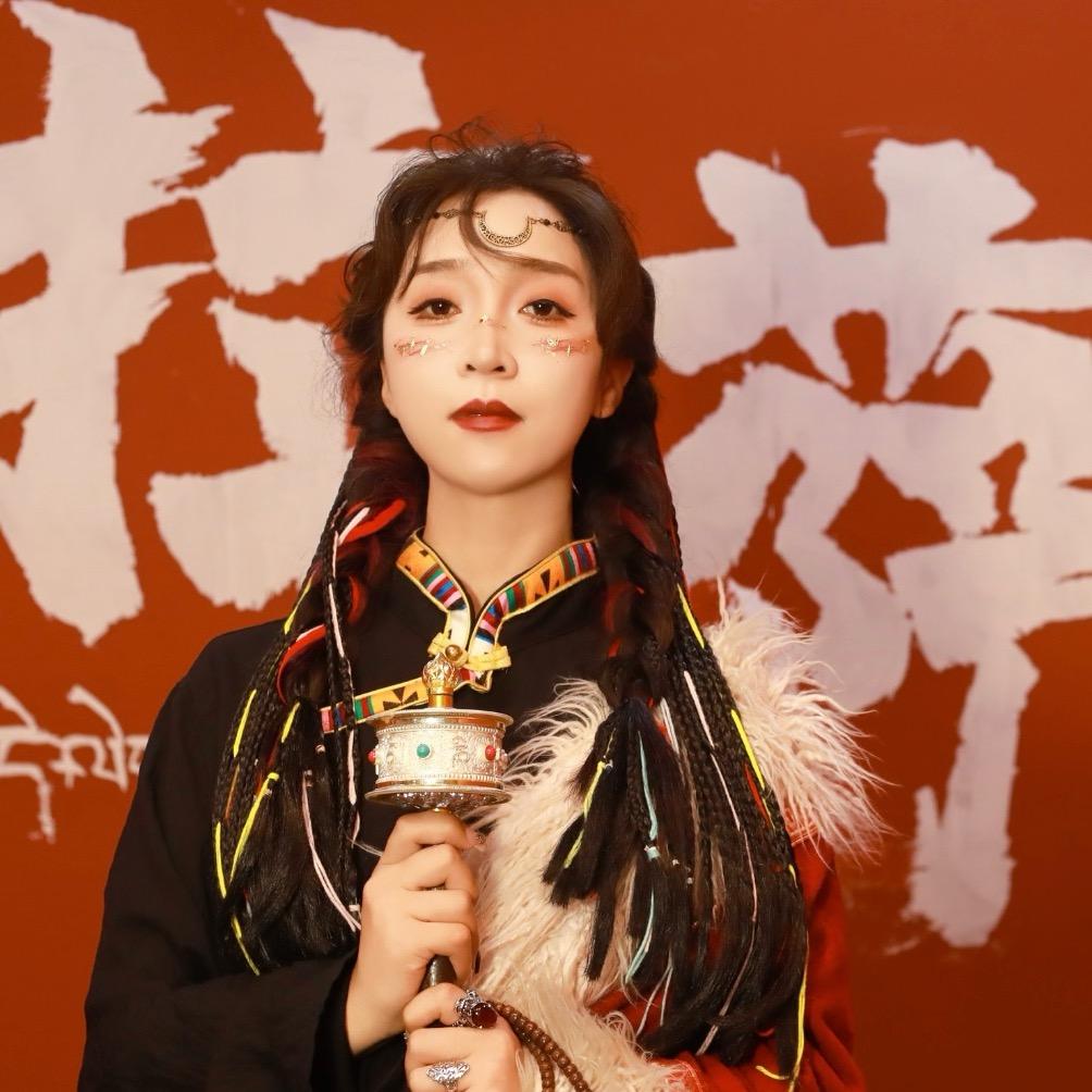 初小彤💋
