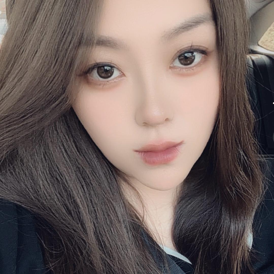 妲  己
