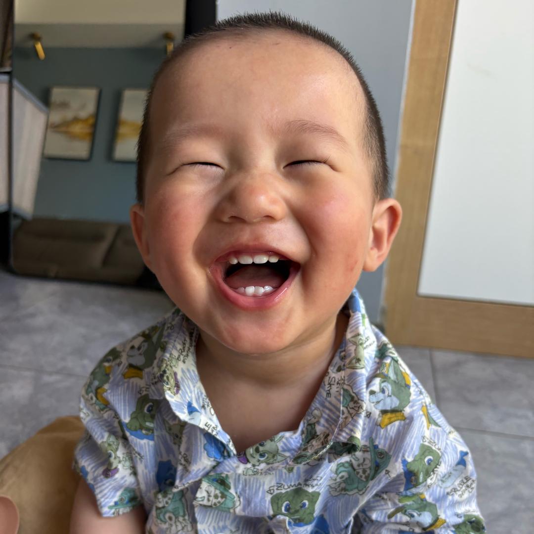 然然是个小戏精