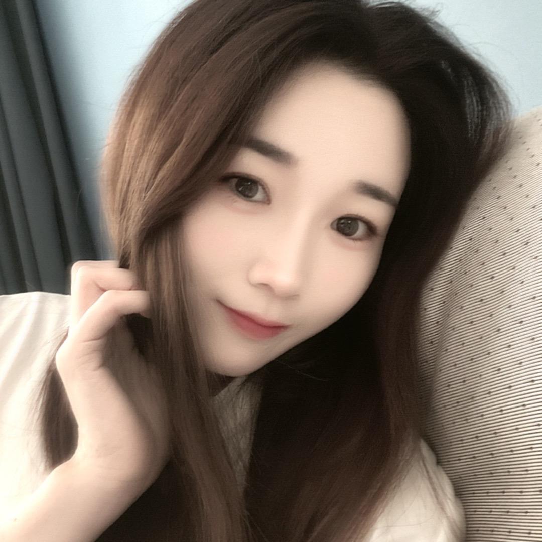 是娜娜吖╰つ🍀