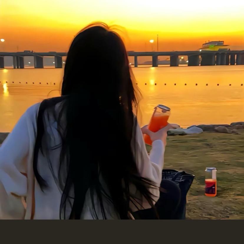 溪溪服饰店