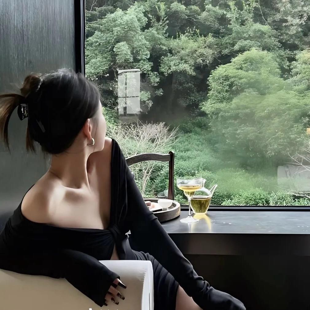 奶茶🥤（小姨版)