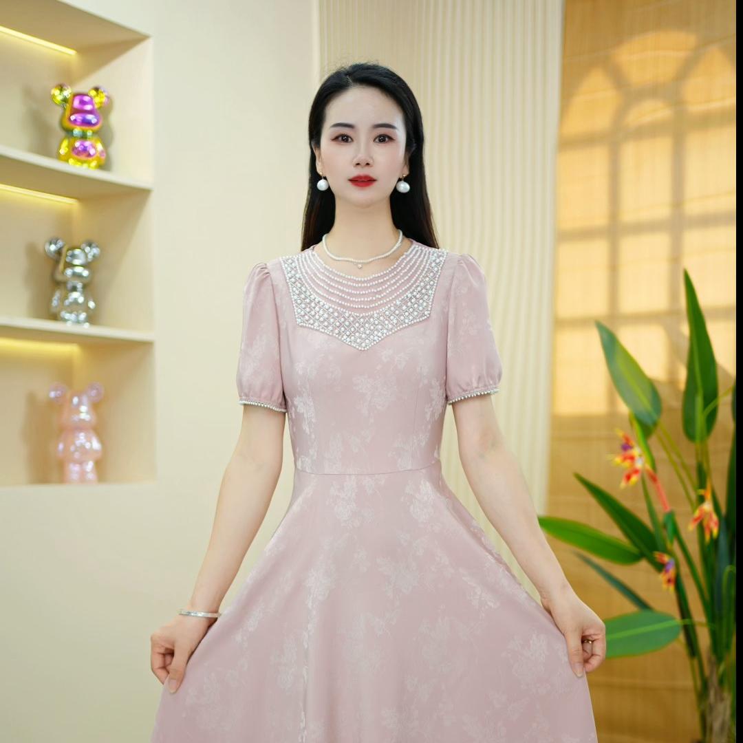 依蔓女装