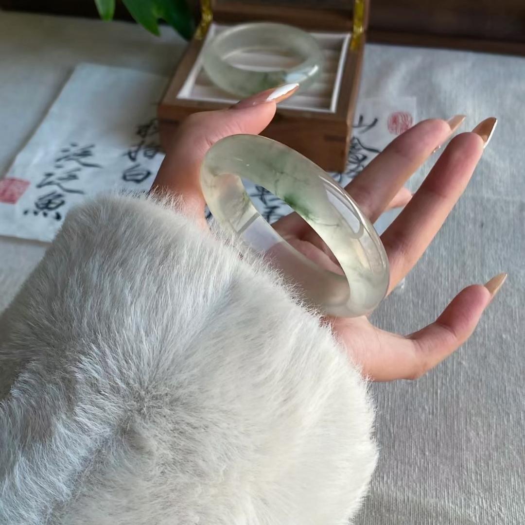 青凝甄选