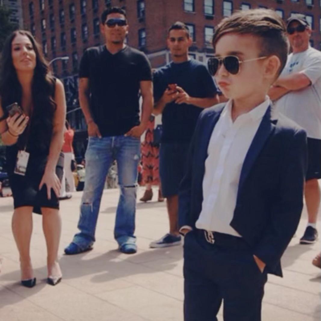 💋          阿休