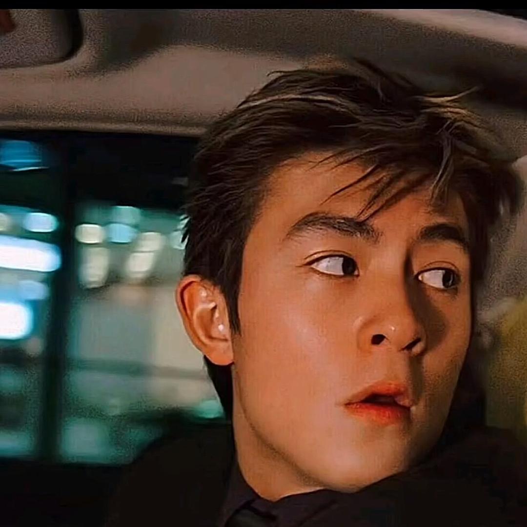 一个很细的男人🧍‍♂️（满汉全席）