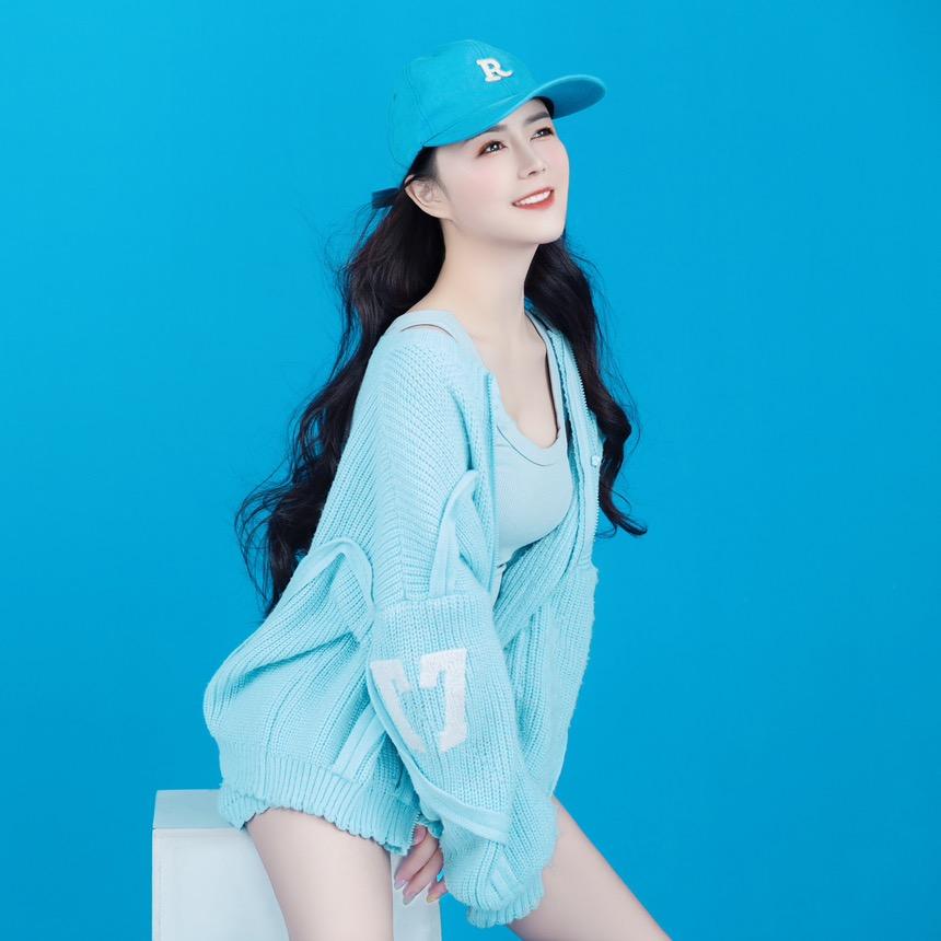 伊点点🤏⁸⁰²³