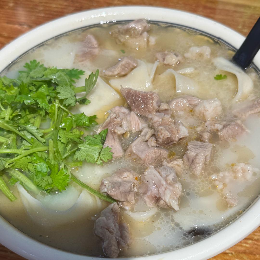 美味羊肉烩面