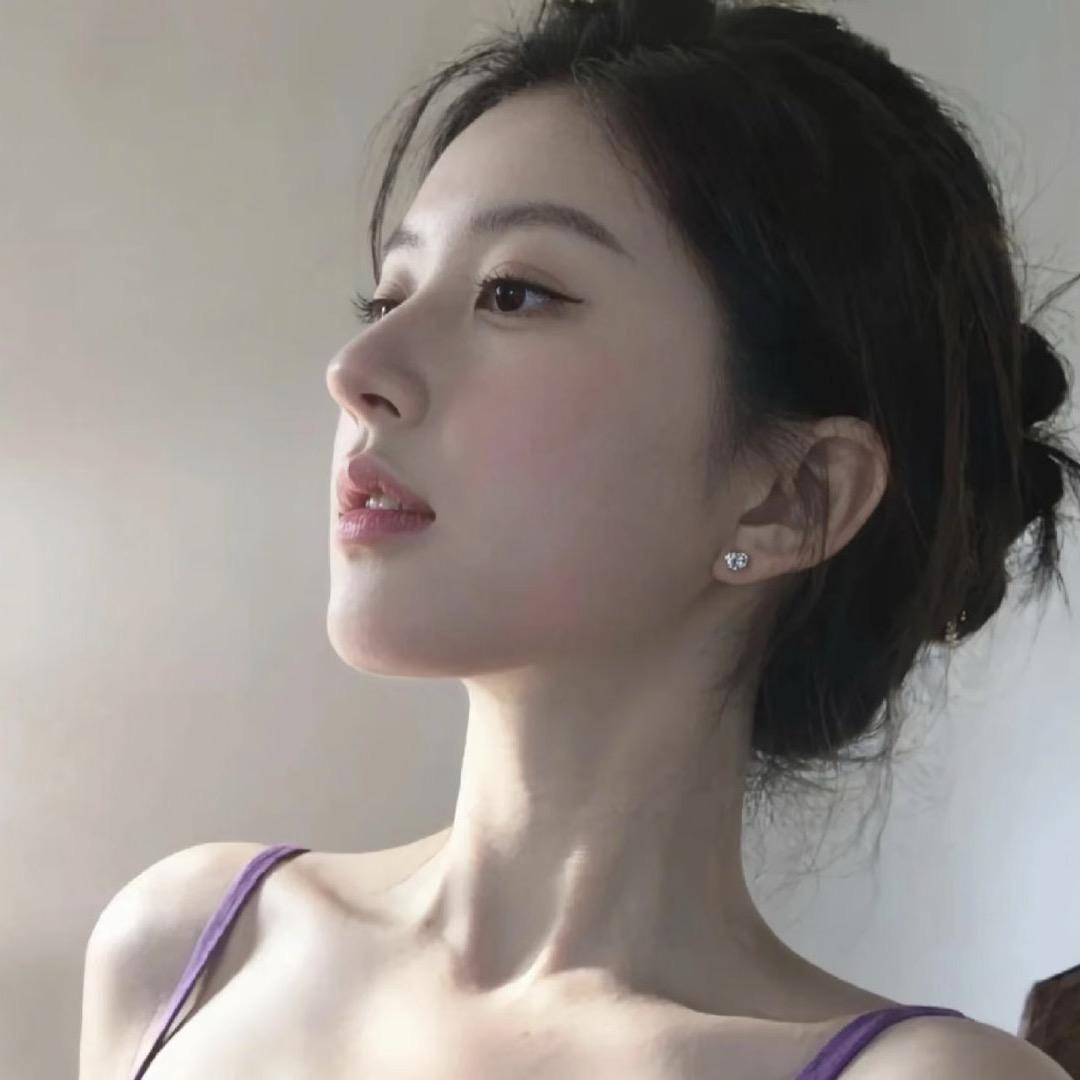 咘咘☁️.