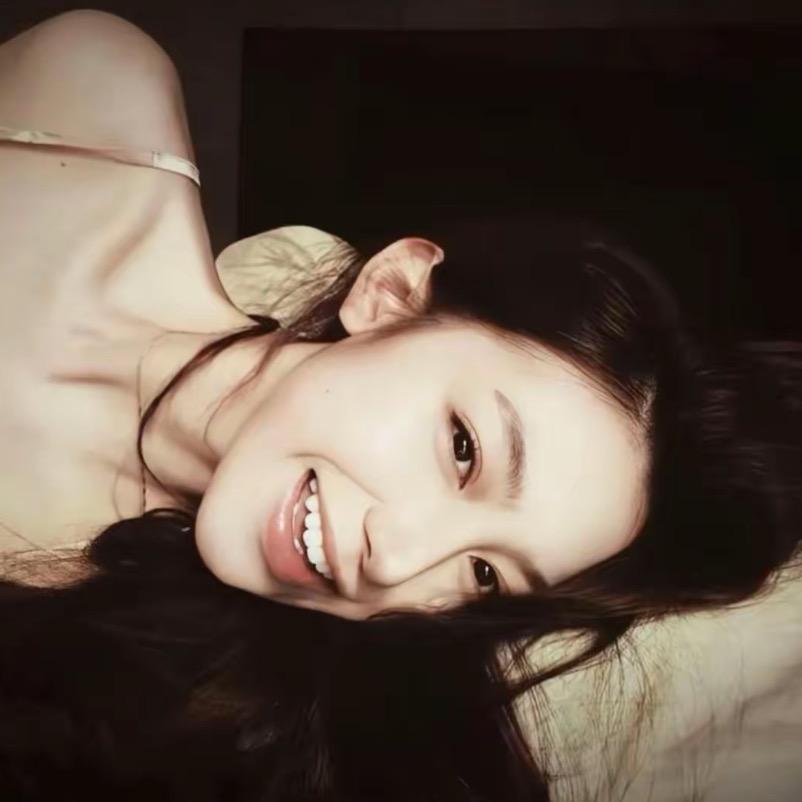 泡芙小姐-