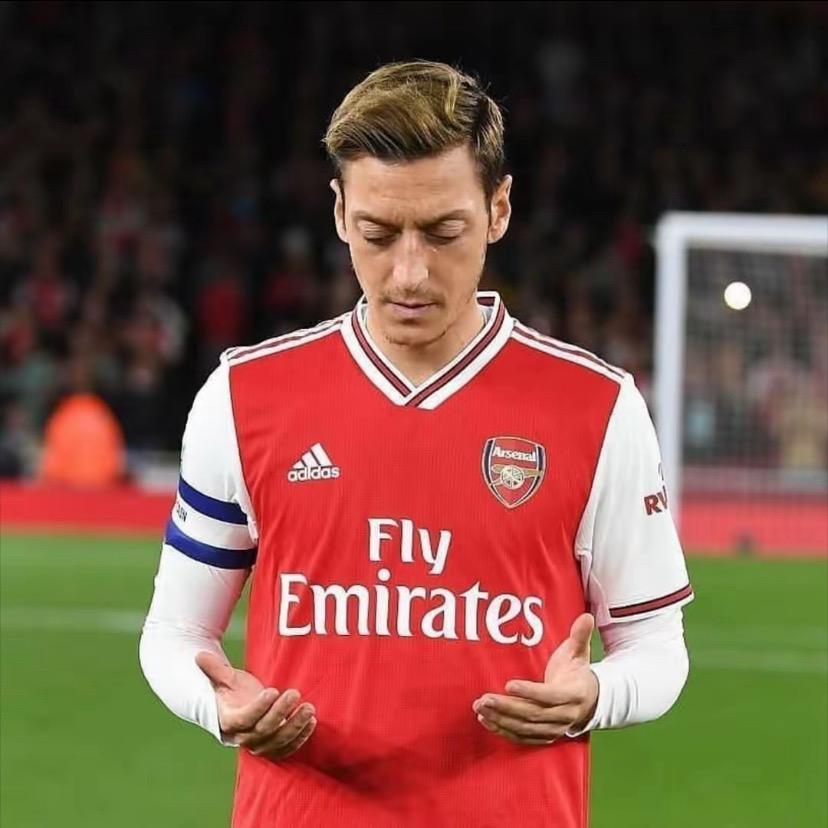 Ozil#10