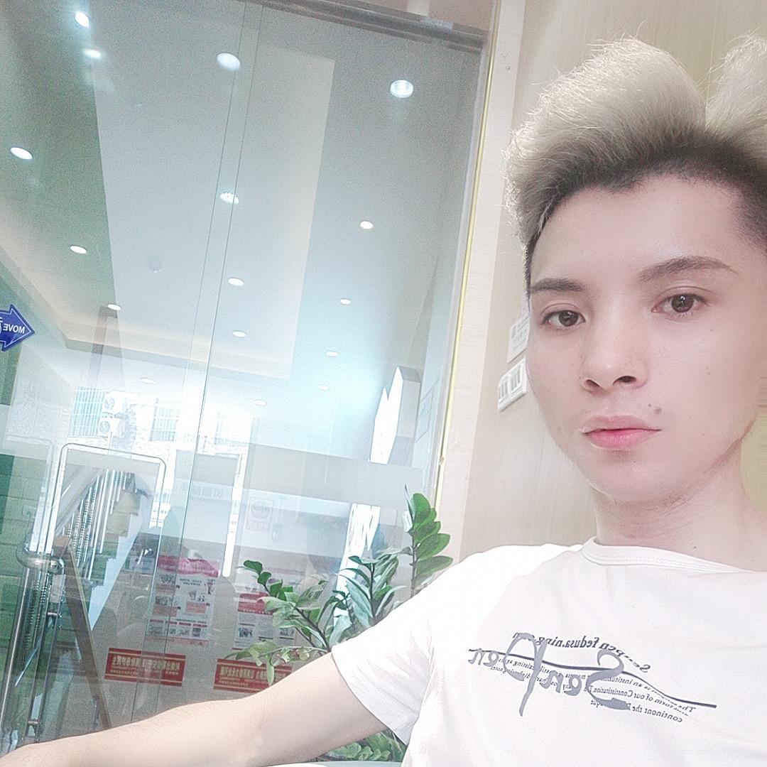 广辰建筑装饰  《小冬哥 》其邦门窗