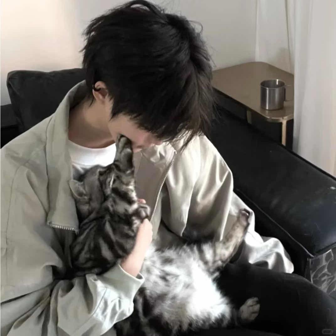 ༺藍桉༻