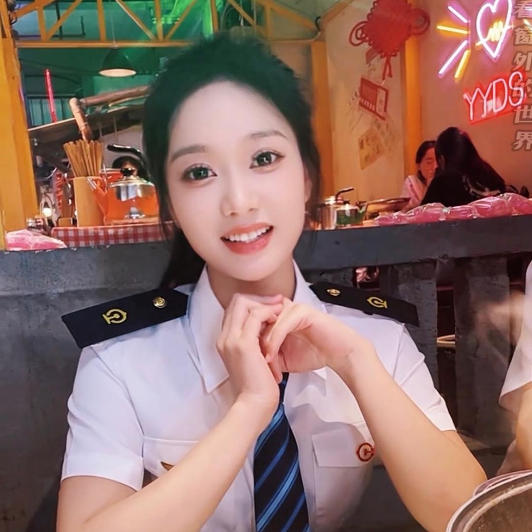 乘务圆🚂小怡
