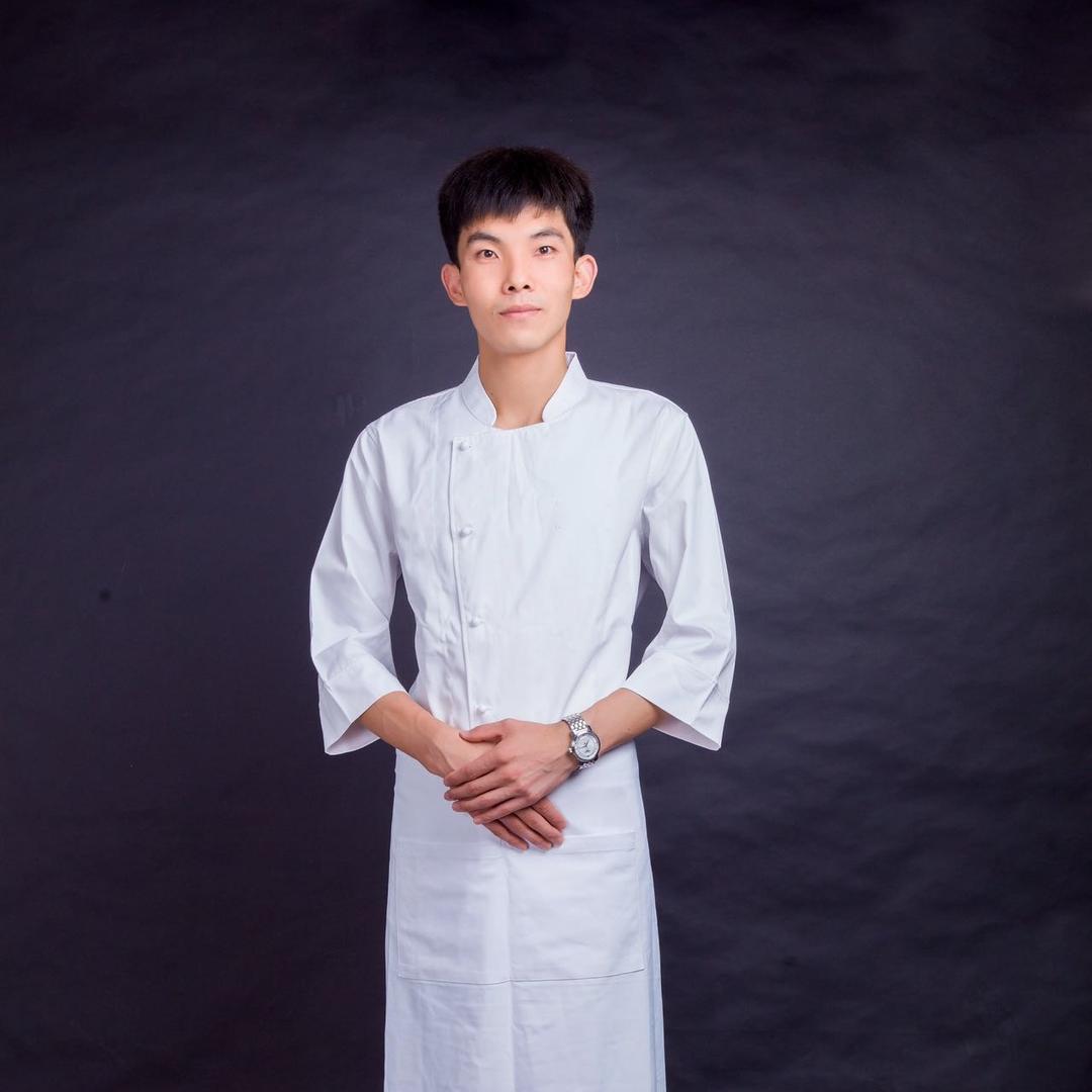 李勇