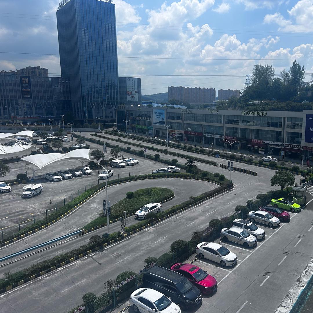 吉源驾校   郭巍