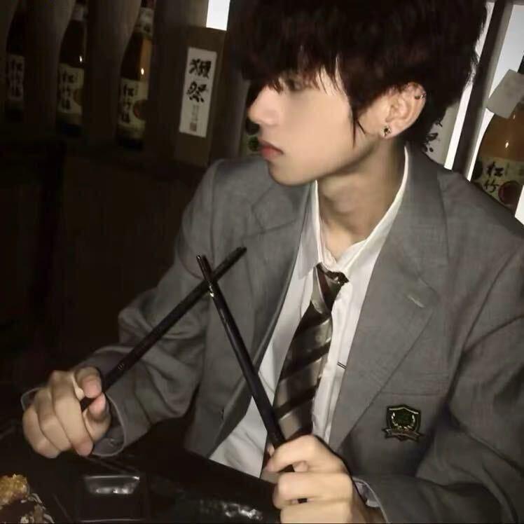 小华为。