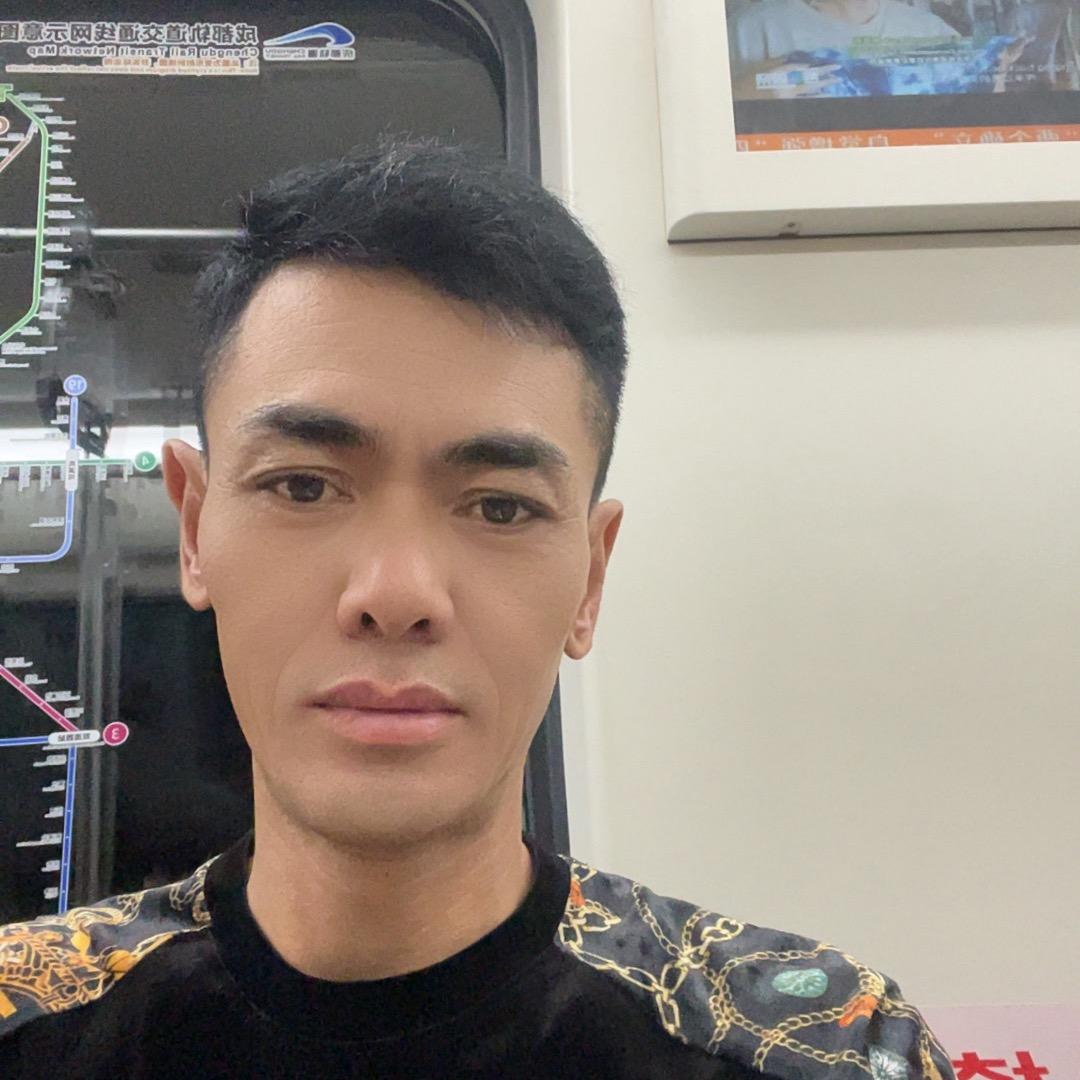 阿坝阿伟