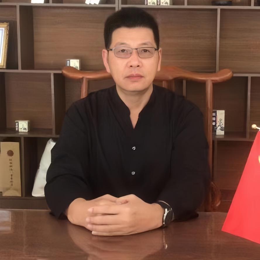 万老“关爱女性”
