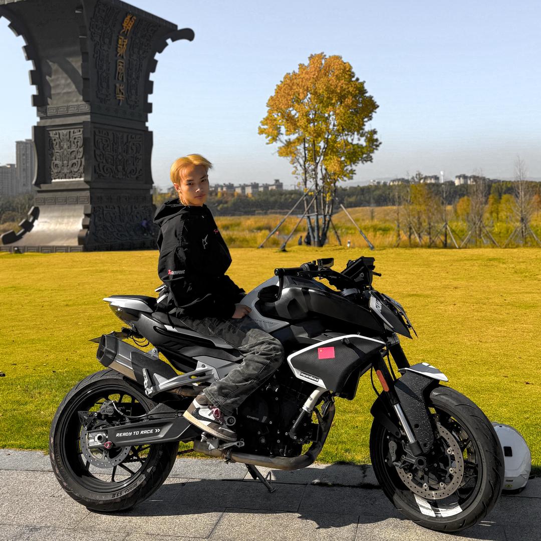 柯凡（鹤壁市摩族机车）