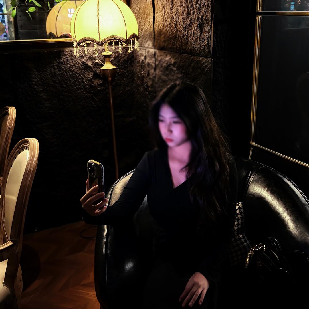 ￴￴￴ ￴ ￴￴ ￴