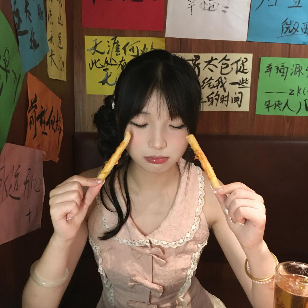 小晚没吃饱