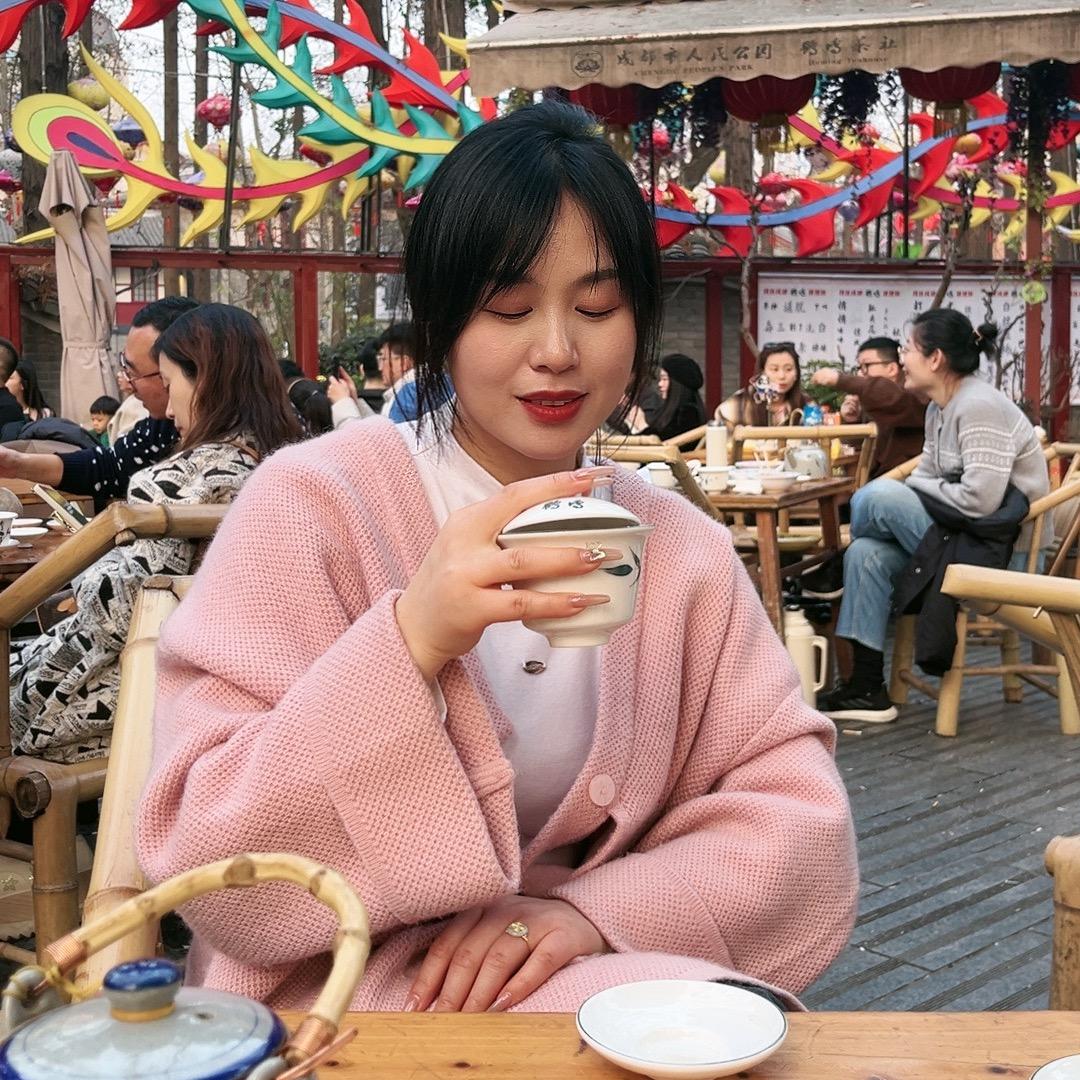 强人街俪影女装