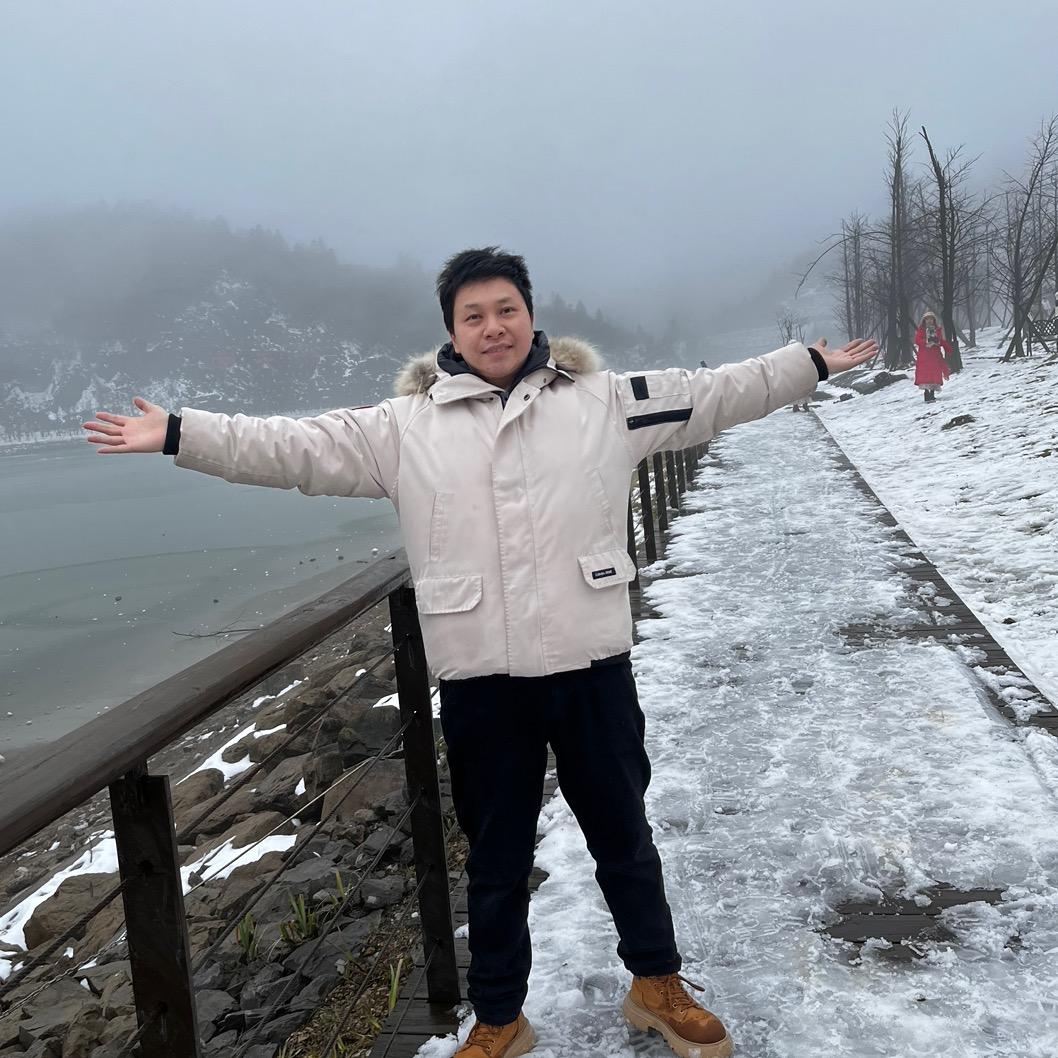 嗨吃雾都城