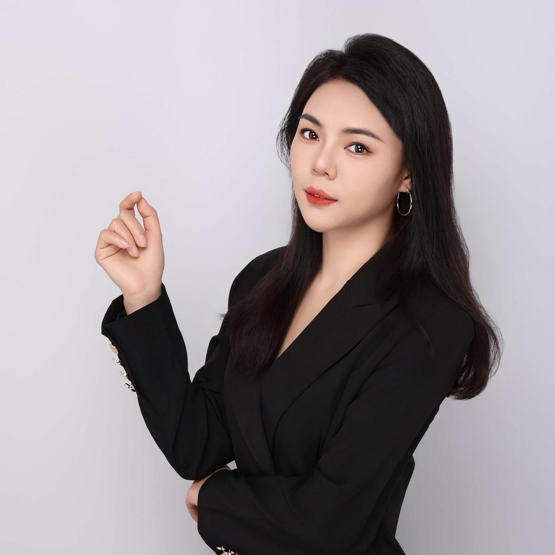 广州做皮肤的紫华老师