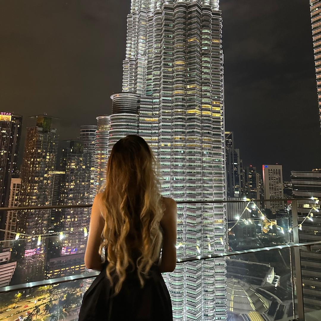 小蛋堡很开心