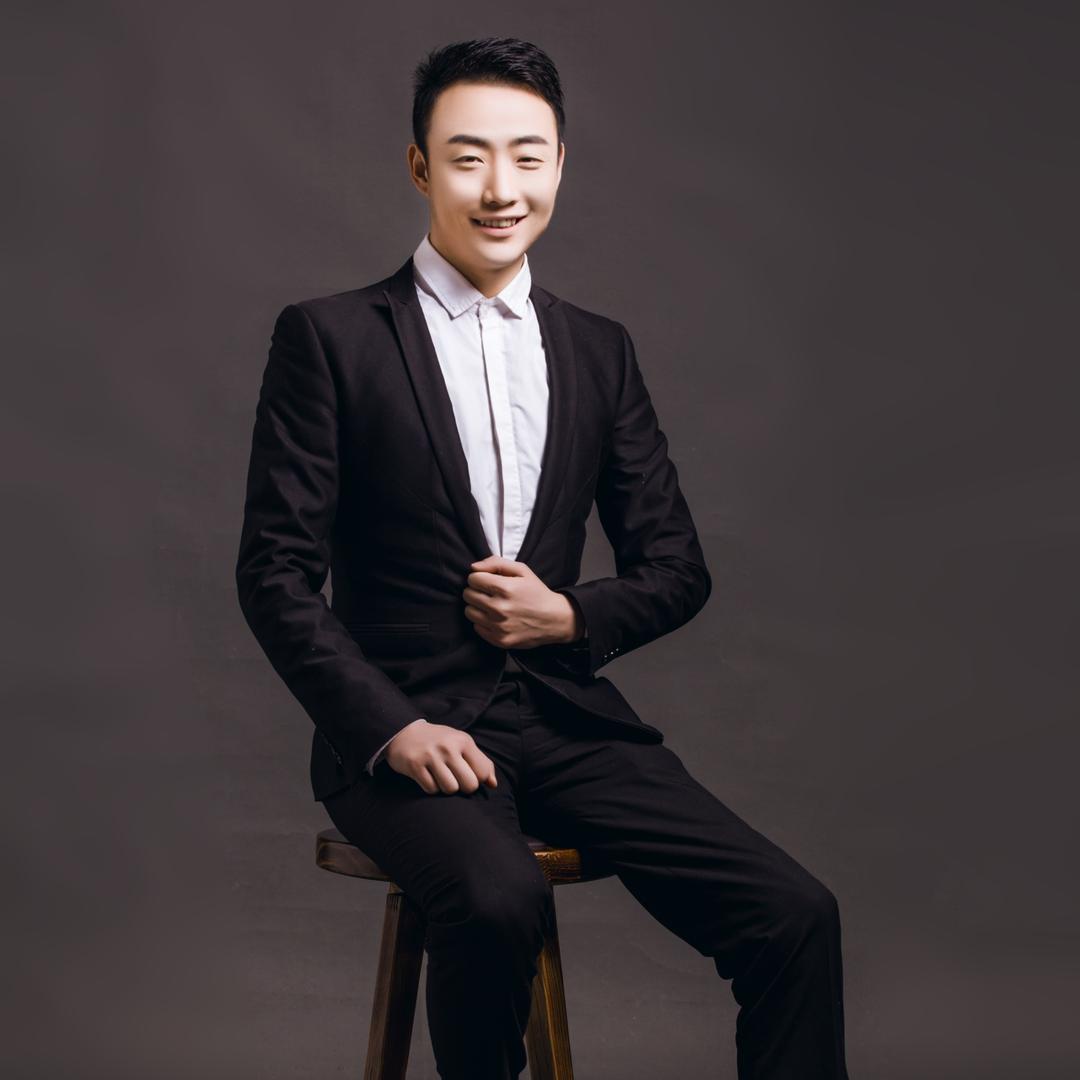 襄阳李靖英语