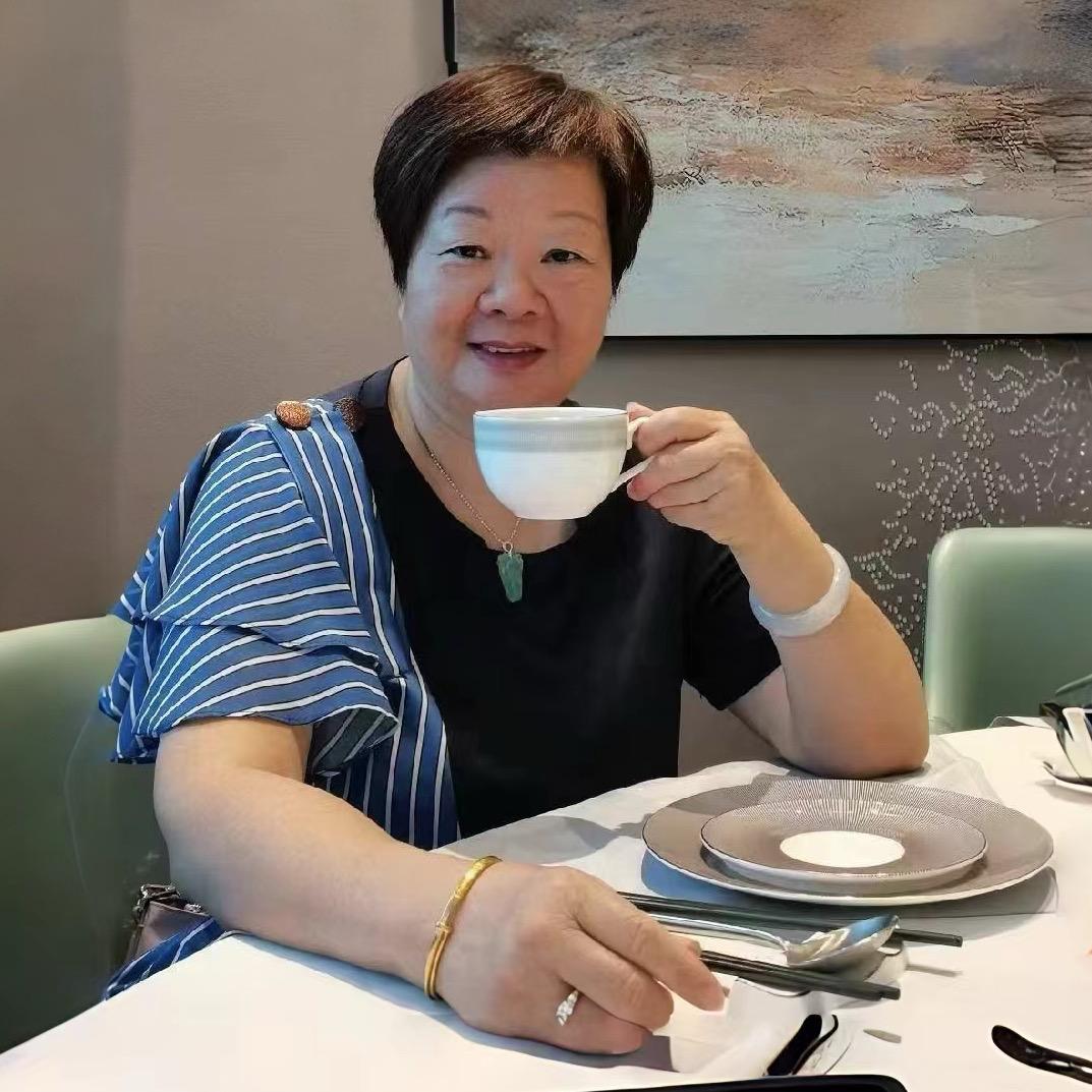 莲姨翡翠（粤语廣东话）