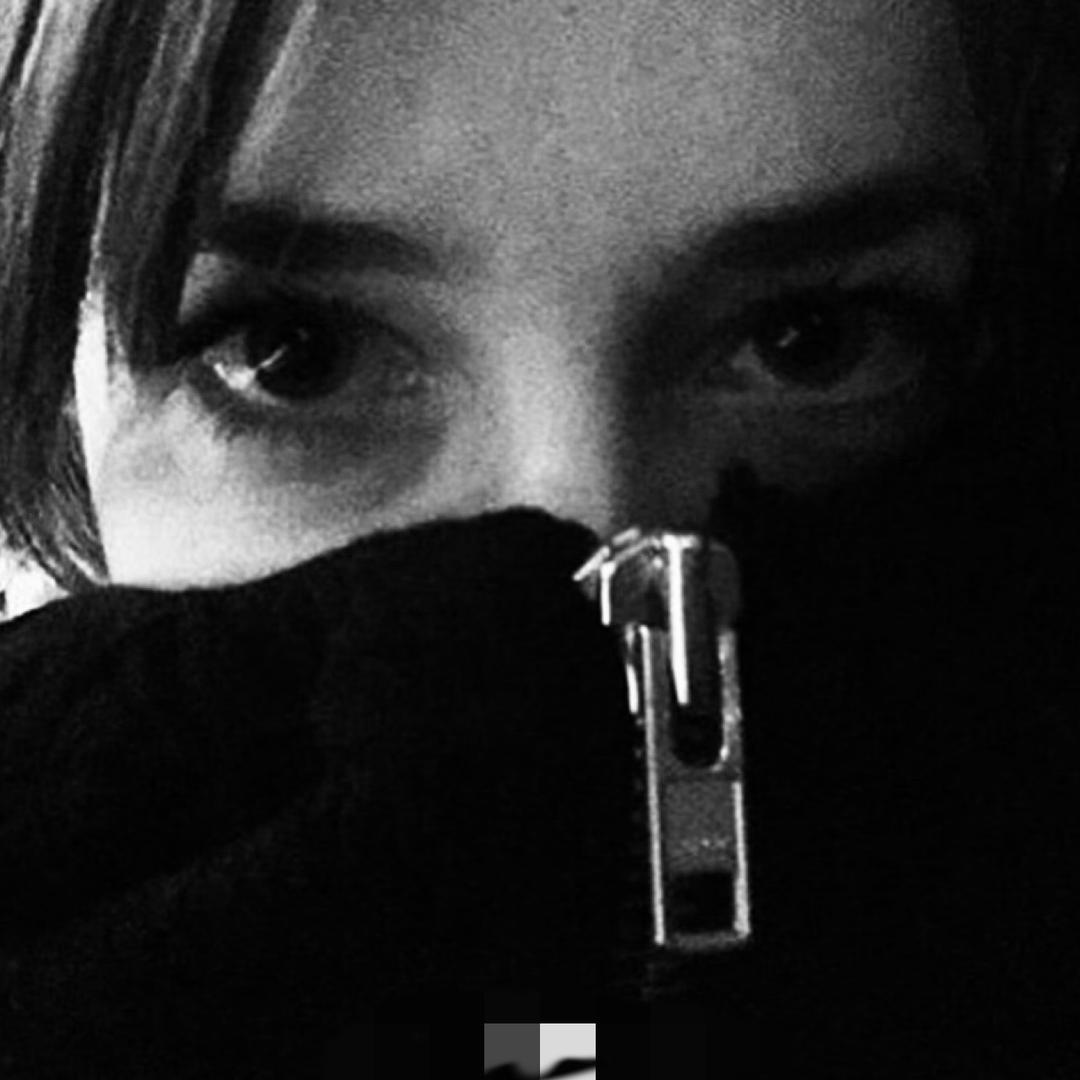 🖤