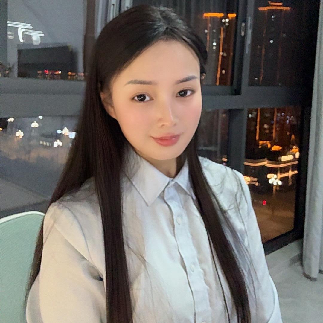 黄丽丽