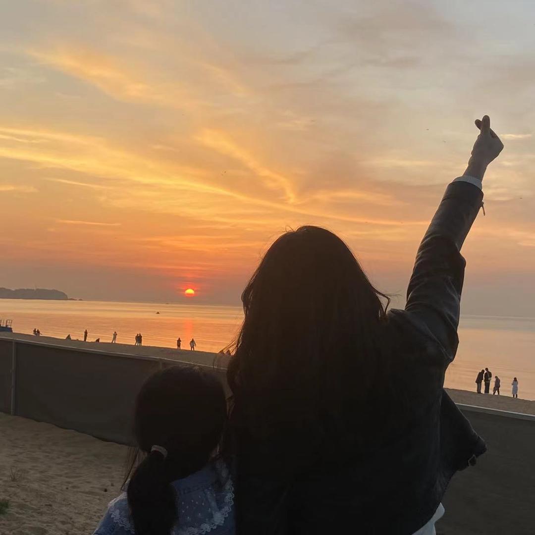 可爱的月儿