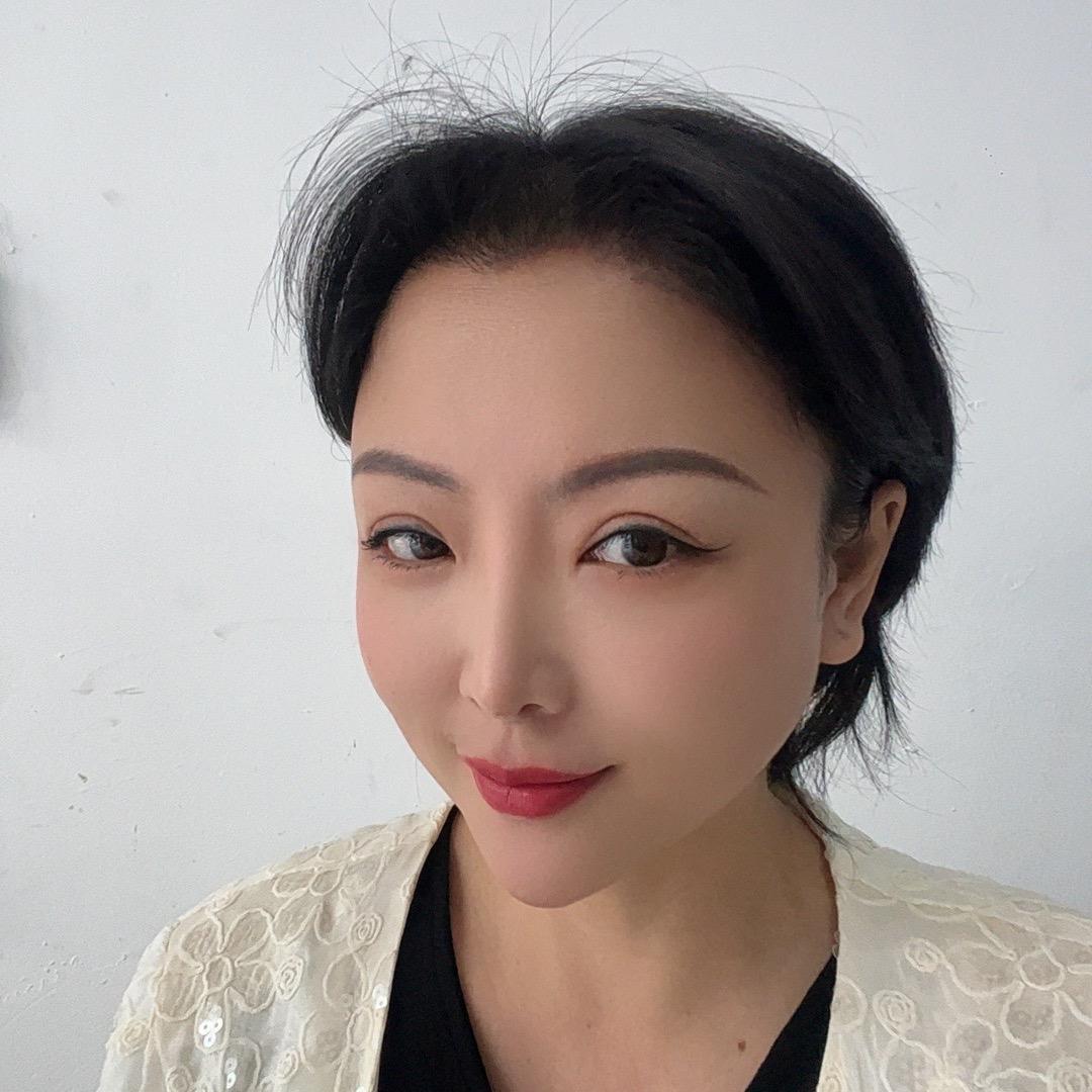 城北肤当家滕明芳