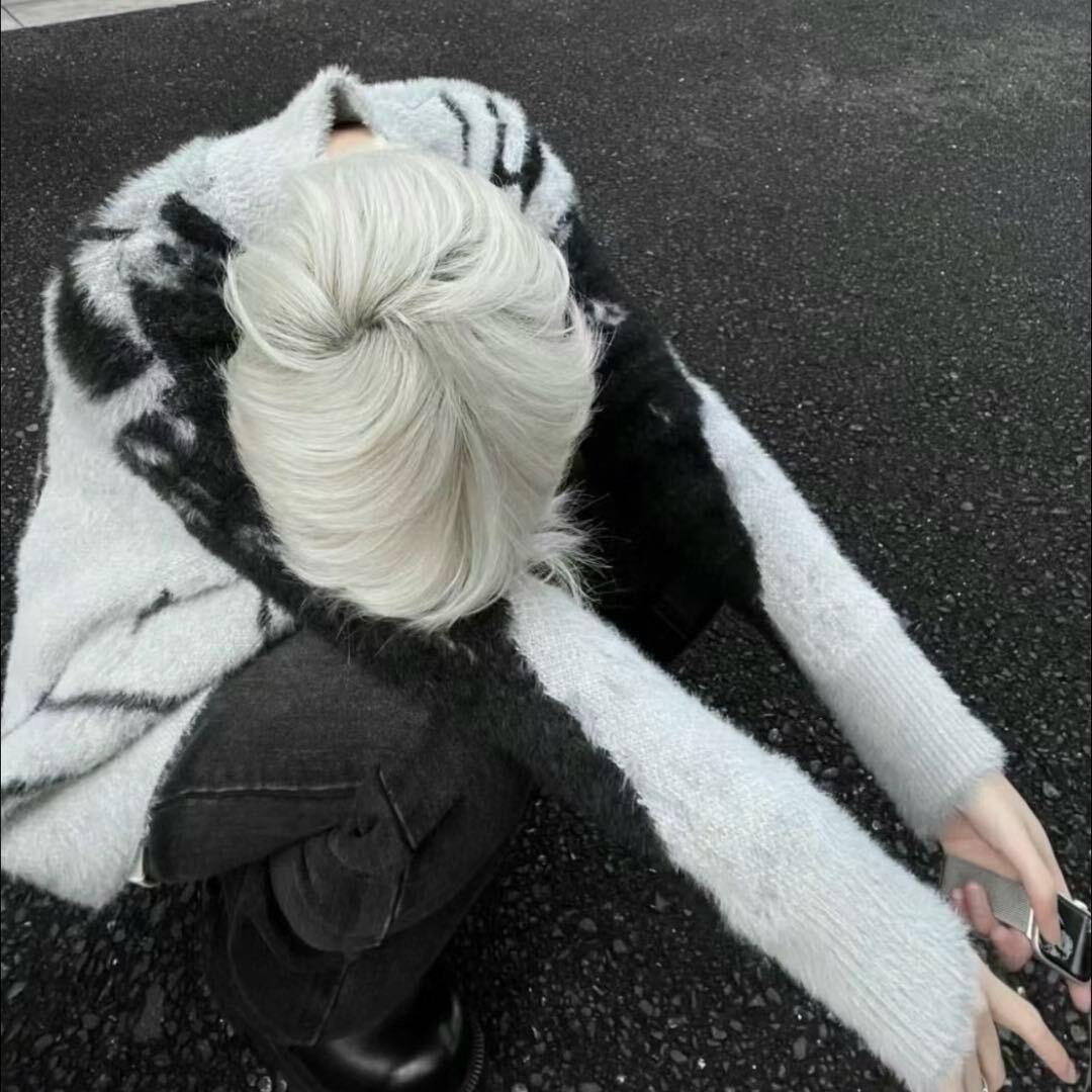 小沦